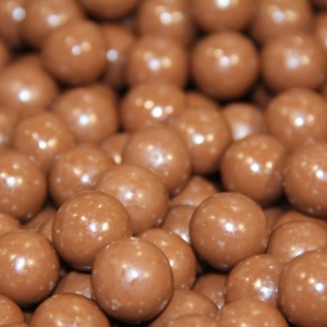 Céréales souffléeskde chocolat au lait au caramel